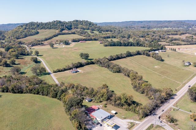 3000 Toll Gate Rd, Petersburg, TN 37144