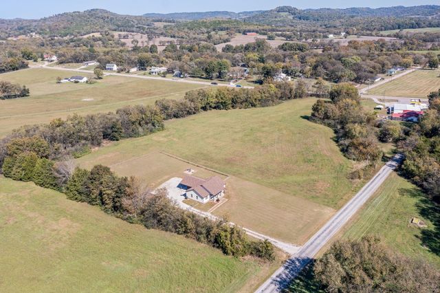 3000 Toll Gate Rd, Petersburg, TN 37144