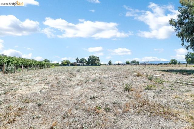 121 Markey Ln, Brentwood, CA 94513