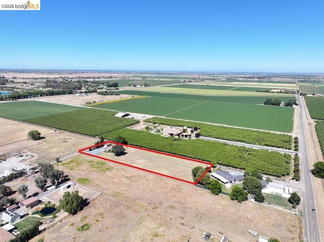 121 Markey Ln, Brentwood, CA 94513