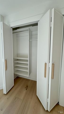 17285 Hillcrest Ave, Sonoma, CA 95476