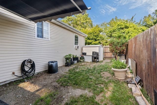 175 Slade St, Fall River, MA 02724