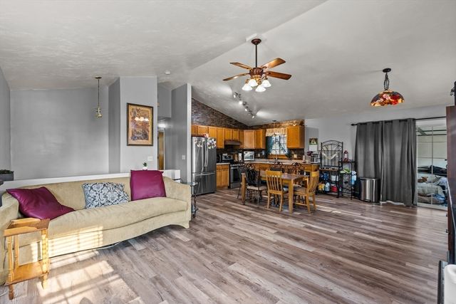 175 Slade St, Fall River, MA 02724