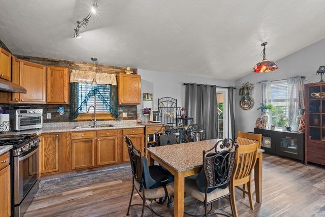 175 Slade St, Fall River, MA 02724