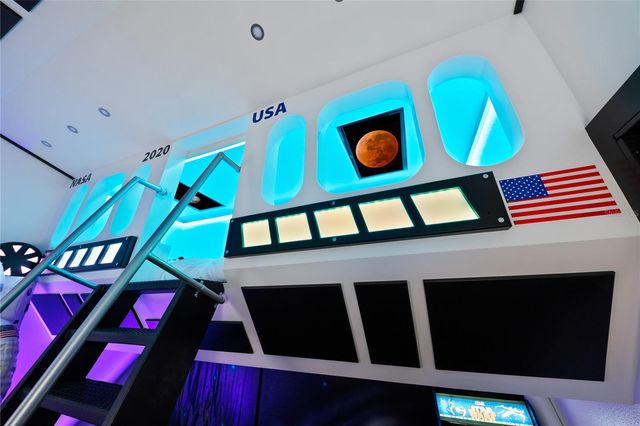 7487 GATHERING DRIVE, Reunion, FL 34747