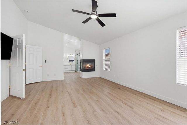 7457 Painted Shadows Way, Las Vegas, NV 89149