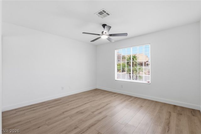 7457 Painted Shadows Way, Las Vegas, NV 89149