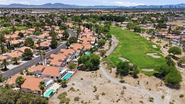 7457 Painted Shadows Way, Las Vegas, NV 89149