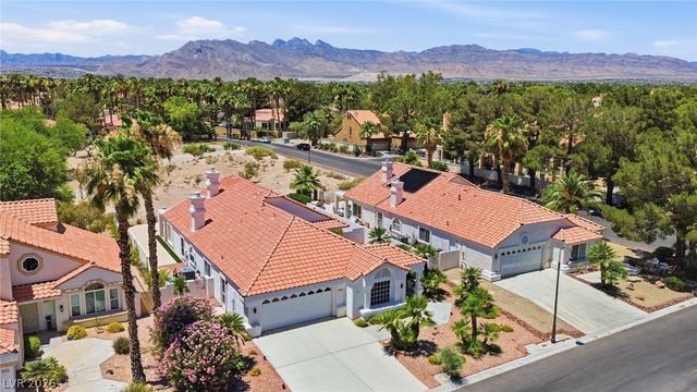 7457 Painted Shadows Way, Las Vegas, NV 89149