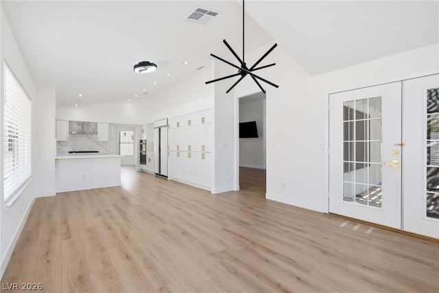 7457 Painted Shadows Way, Las Vegas, NV 89149