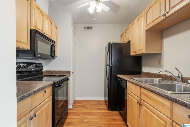 151 OLD MONTGOMERY HIGHWAY B, Birmingham, AL 35216