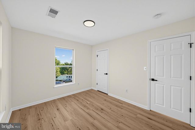 207 ELIZABETH AVE, Baltimore, MD 21225