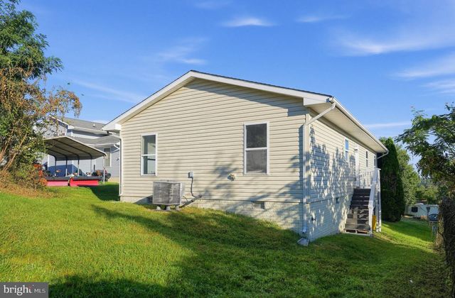 207 ELIZABETH AVE, Baltimore, MD 21225