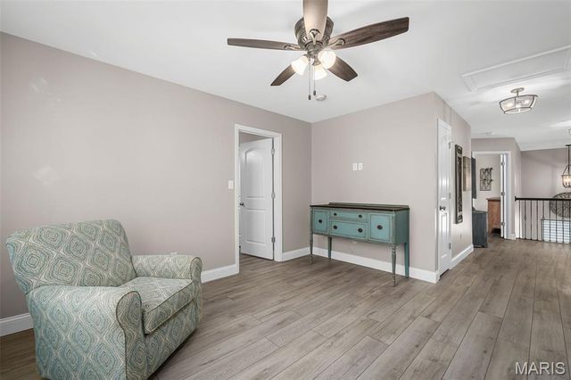 697 Luxembourg Gardens Court, Wentzville, MO 63385