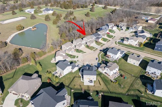 697 Luxembourg Gardens Court, Wentzville, MO 63385