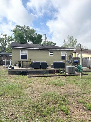 831 NAPLES DRIVE, Orlando, FL 32804