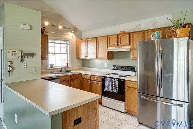 4915 Lurgan Pl, Henrico, VA 23228