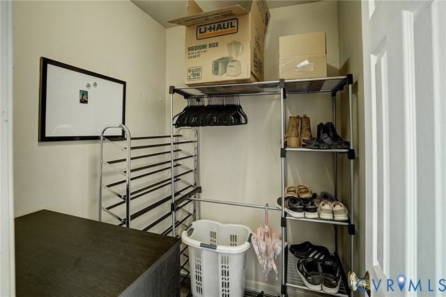 4915 Lurgan Pl, Henrico, VA 23228