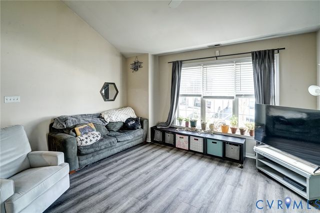 4915 Lurgan Pl, Henrico, VA 23228