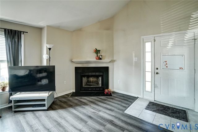 4915 Lurgan Pl, Henrico, VA 23228