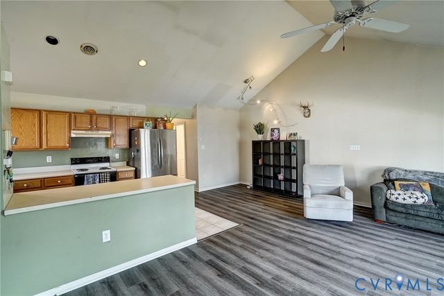 4915 Lurgan Pl, Henrico, VA 23228