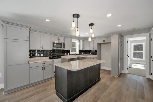 152 Young Road, Gilford, NH 03249