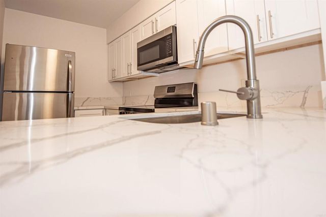 7970 Mission Center Court P, San Diego, CA 92108