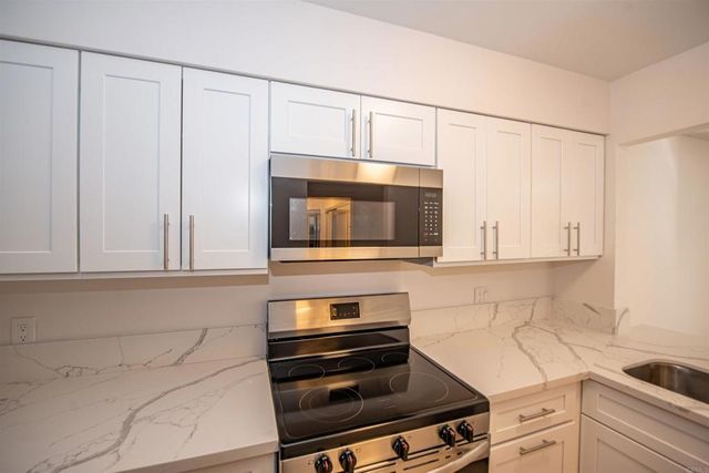 7970 Mission Center Court P, San Diego, CA 92108