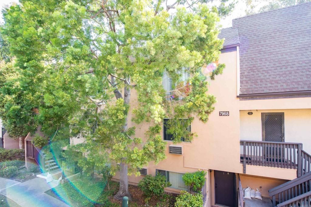 Image 7 of property listing at 7970 Mission Center Court P, San Diego, CA 92108