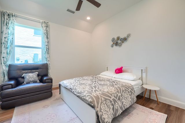 2532 Blackpool Court, Celina, TX 75009