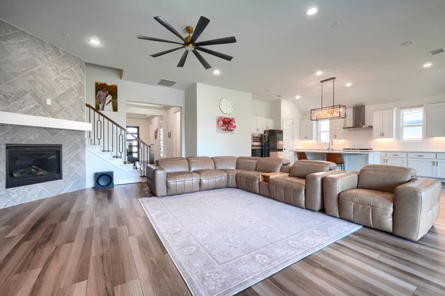 2532 Blackpool Court, Celina, TX 75009