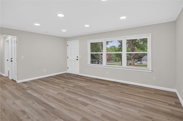 103 Laurel Estates Drive, Walhalla, SC 29691