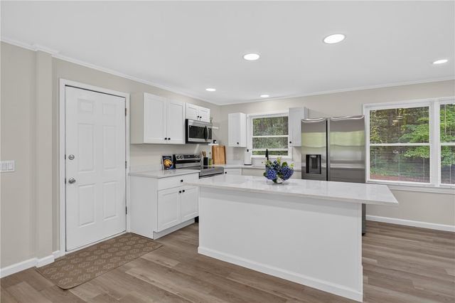 103 Laurel Estates Drive, Walhalla, SC 29691
