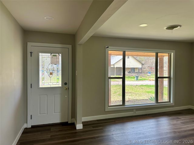 1024 N 3rd Avenue, Durant, OK 74701