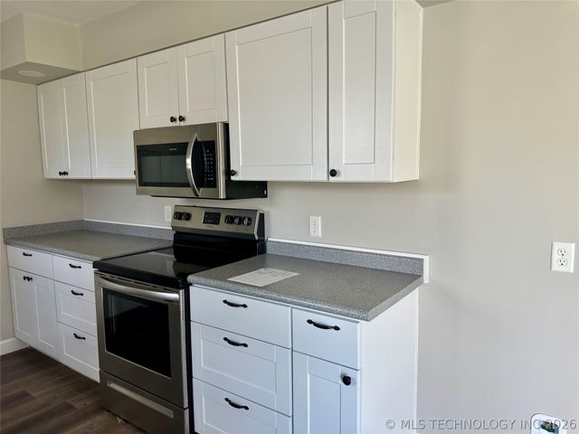 1024 N 3rd Avenue, Durant, OK 74701