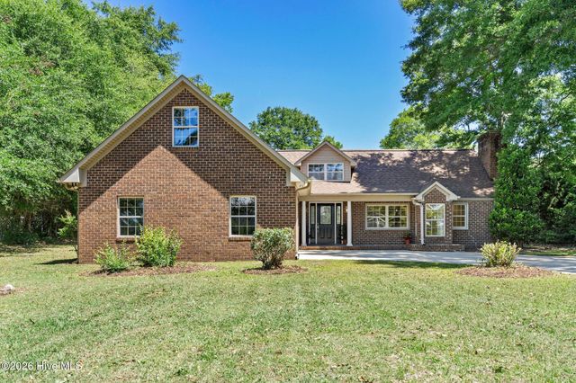 3907 Northeast Avenue, Castle Hayne, NC 28429