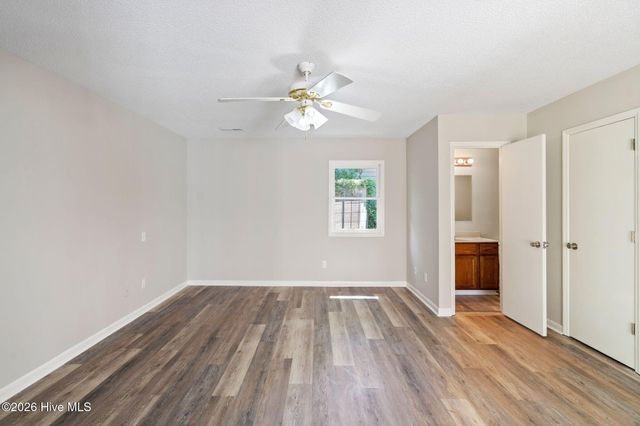3907 Northeast Avenue, Castle Hayne, NC 28429