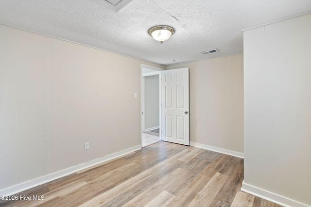 3907 Northeast Avenue, Castle Hayne, NC 28429