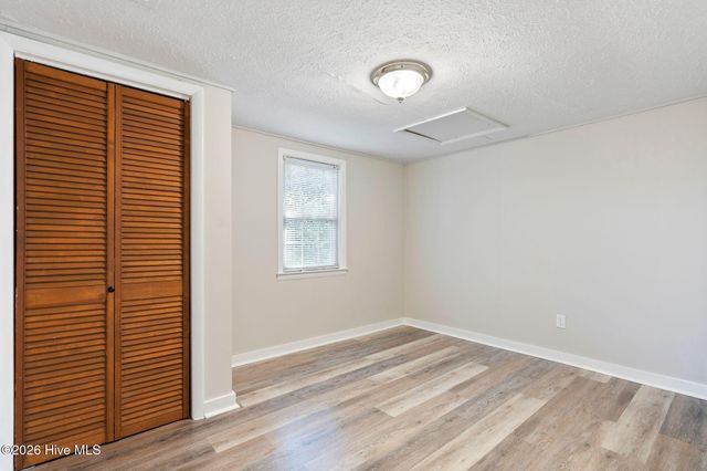3907 Northeast Avenue, Castle Hayne, NC 28429