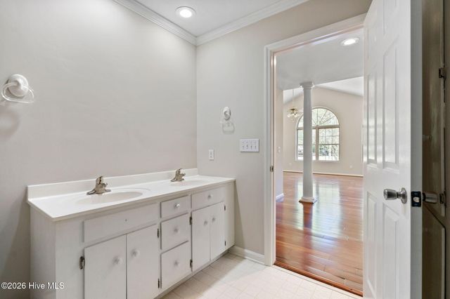 3907 Northeast Avenue, Castle Hayne, NC 28429