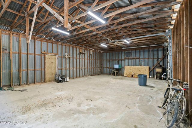 3907 Northeast Avenue, Castle Hayne, NC 28429
