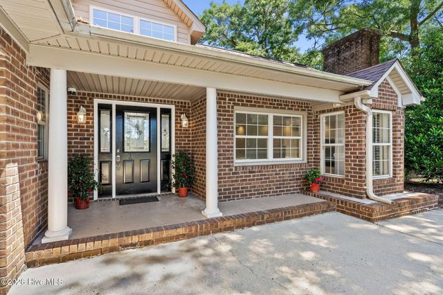 3907 Northeast Avenue, Castle Hayne, NC 28429