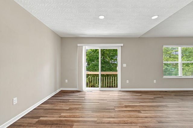 247 Jay Court, Delaware, OH 43015