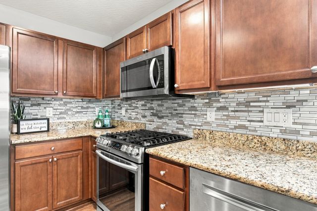 247 Jay Court, Delaware, OH 43015