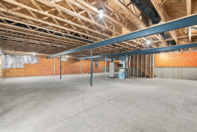 247 Jay Court, Delaware, OH 43015
