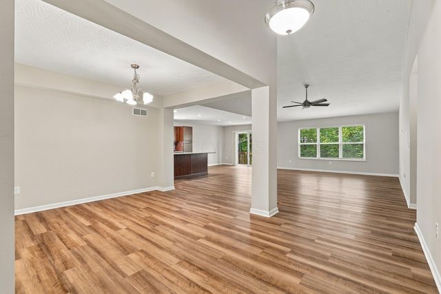 247 Jay Court, Delaware, OH 43015