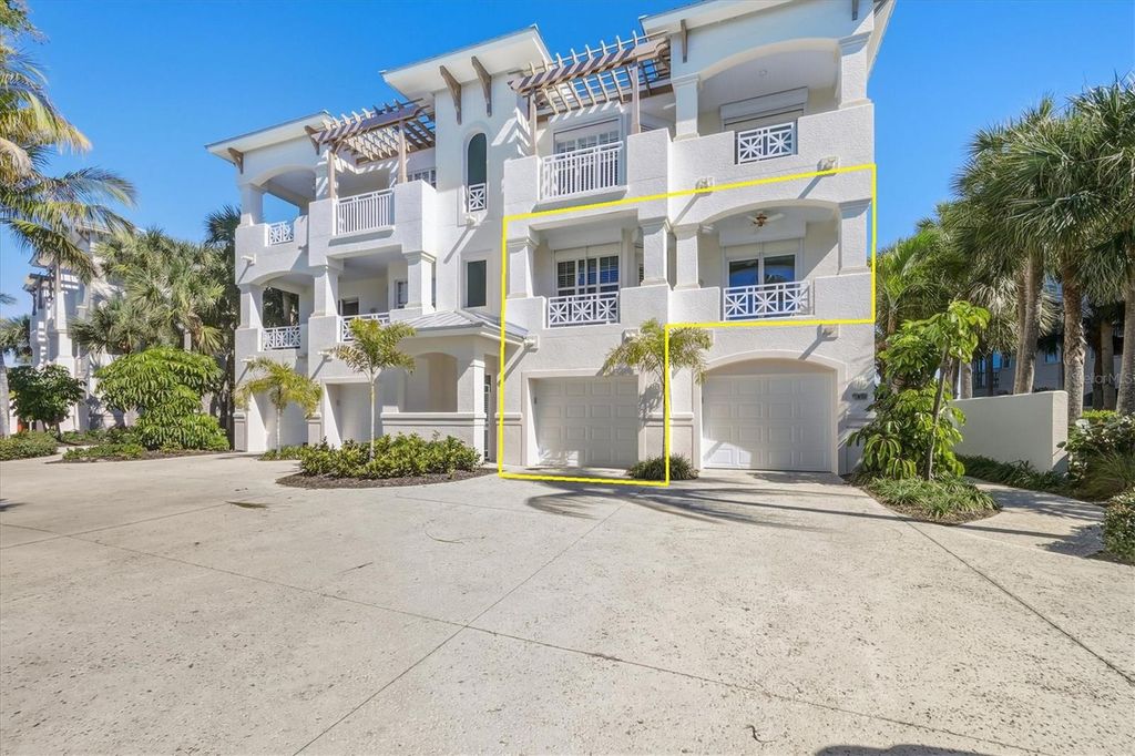 Image 2 of property listing at 767 S HARBOR DRIVE 1B, Boca Grande, FL 33921