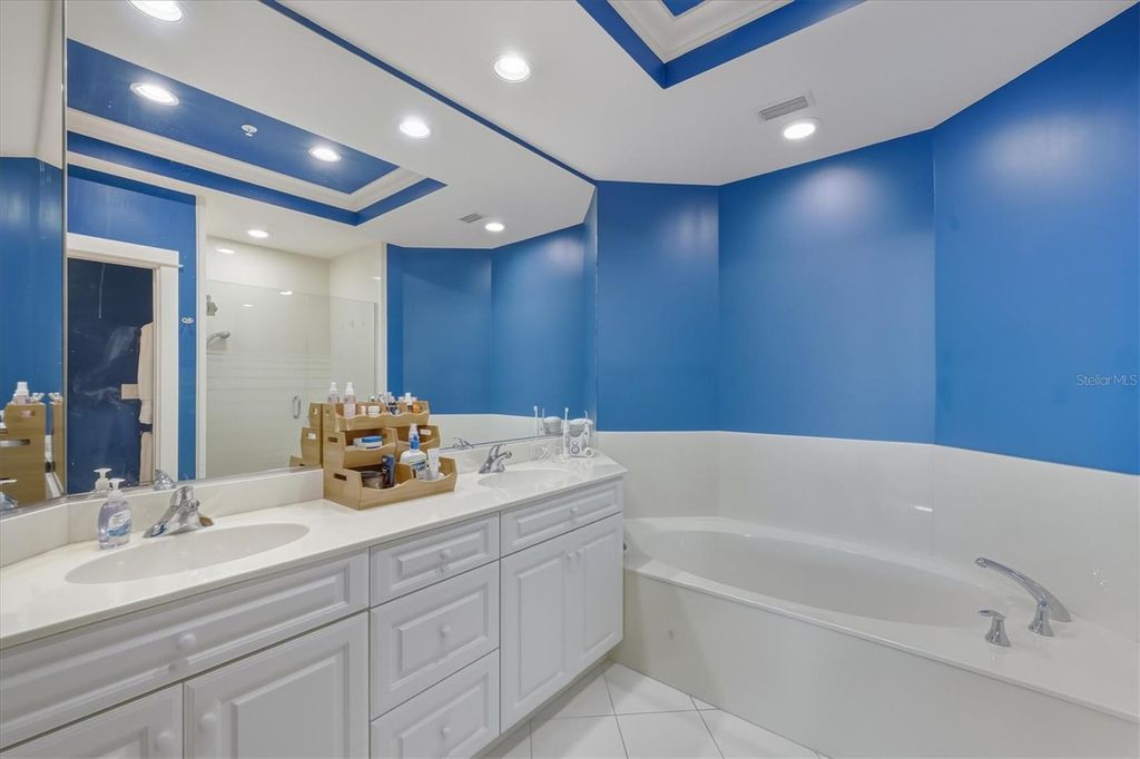 Image 22 of property listing at 767 S HARBOR DRIVE 1B, Boca Grande, FL 33921