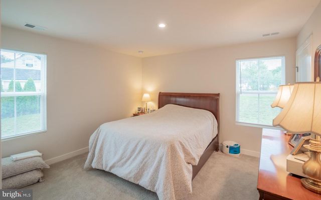 100 SENATORS WAY, Berlin, NJ 08009