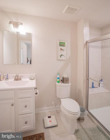 100 SENATORS WAY, Berlin, NJ 08009